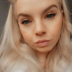 carla1611 onlyfans leaked picture 2
